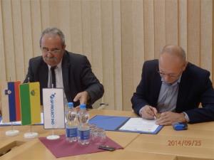 Podpis pogodbe in položitev temeljnega kamna za šestoddelčni vrtec v Destrniku 1